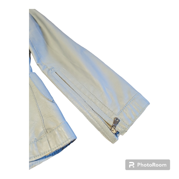 1973 Vintage Vera Pelle Sky Blue Leather Jacket - Medium/Large - Italian - Picture 4 of 16